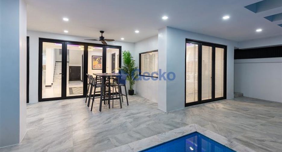 For rent 5 ベッドルーム house in Jomtien, Pattaya