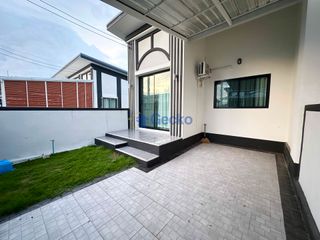 For rent 2 ベッドルーム house in Bang Lamung, Chonburi