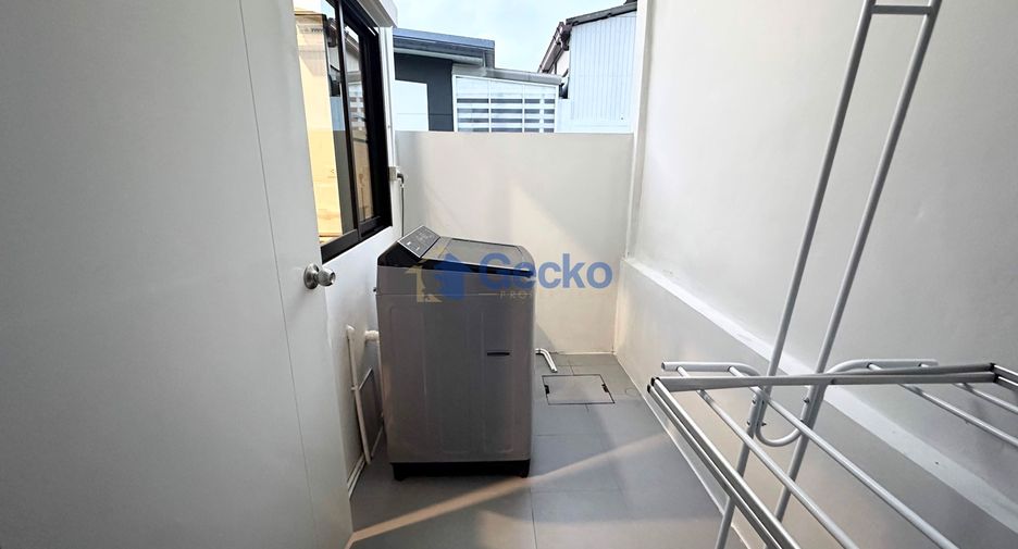 For rent 2 ベッドルーム house in Bang Lamung, Chonburi