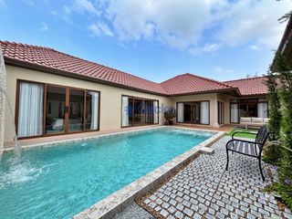 For rent 4 ベッドルーム house in Bang Lamung, Chonburi