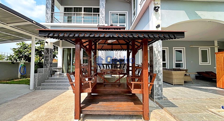 For rent 9 ベッドルーム house in Huay Yai, Pattaya