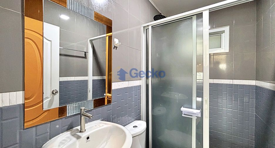 For rent 9 ベッドルーム house in Huay Yai, Pattaya