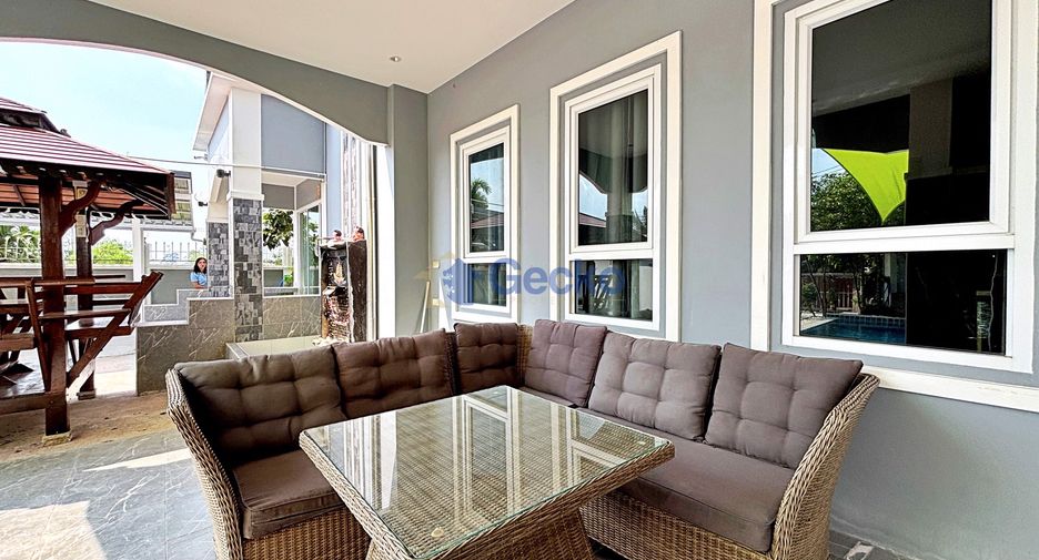 For rent 9 ベッドルーム house in Huay Yai, Pattaya
