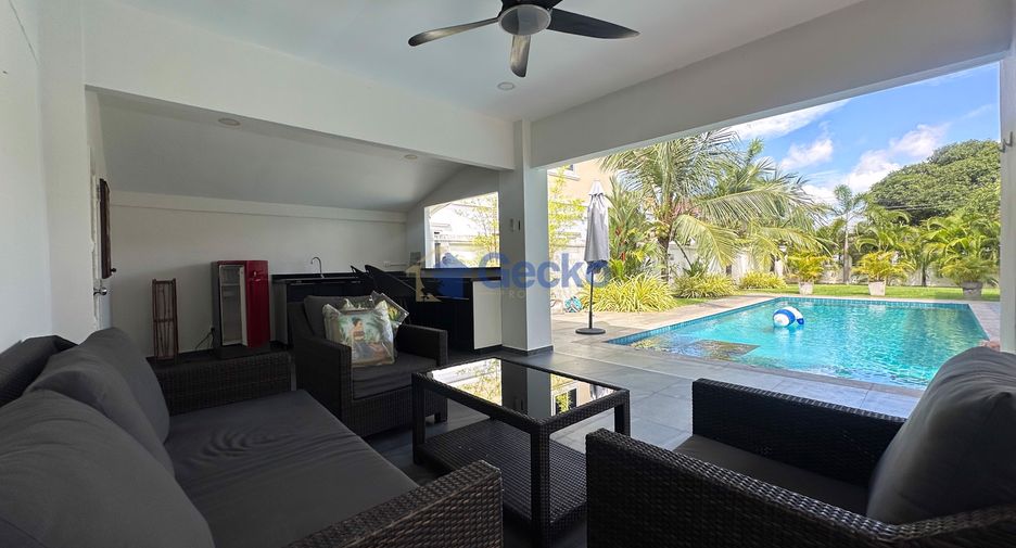For rent 5 ベッドルーム house in Bang Lamung, Chonburi