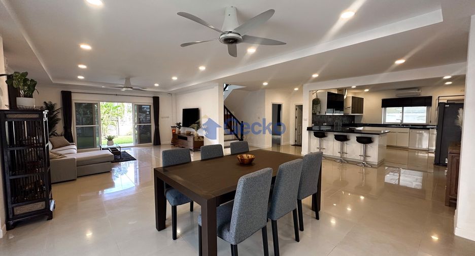 For rent 5 ベッドルーム house in Bang Lamung, Chonburi