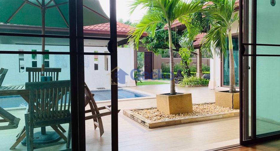 For rent 3 ベッドルーム house in Huay Yai, Pattaya