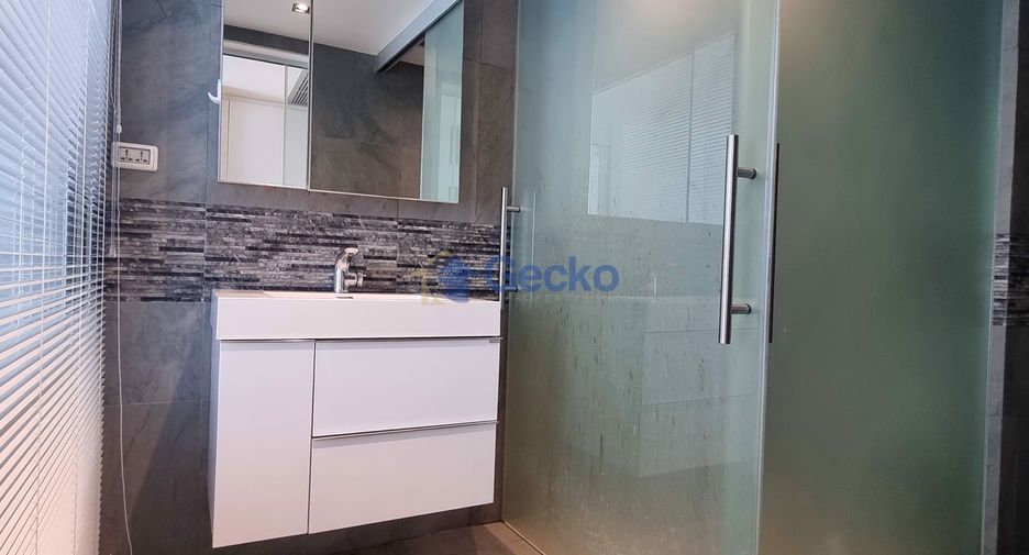 For rent 1 bed condo in Bang Lamung, Chonburi