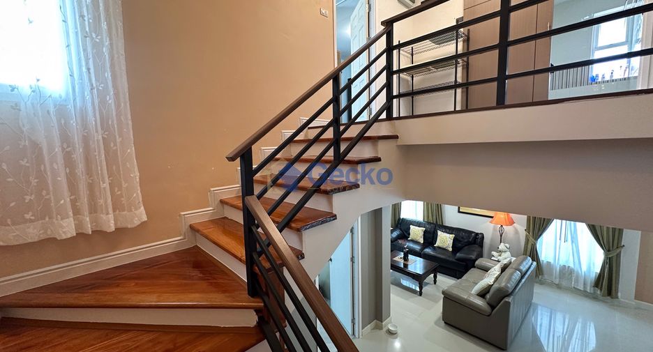 For rent 3 ベッドルーム house in Bang Lamung, Chonburi