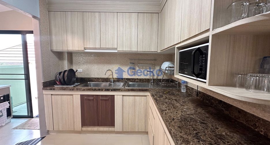 For rent 3 ベッドルーム house in Bang Lamung, Chonburi