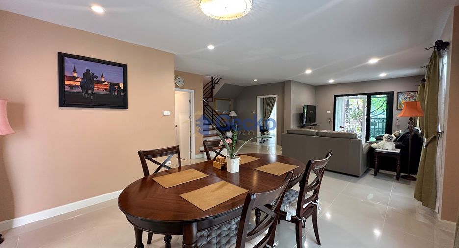For rent 3 ベッドルーム house in Bang Lamung, Chonburi
