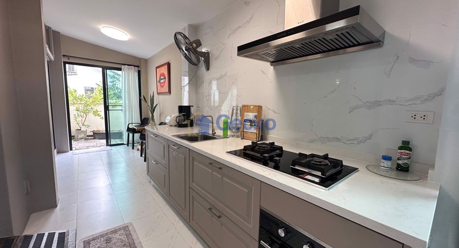 For rent 3 ベッドルーム house in Bang Lamung, Chonburi
