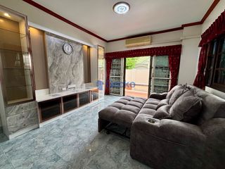 For rent 2 ベッドルーム house in Bang Lamung, Chonburi