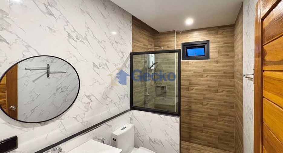 For rent 3 ベッドルーム house in Bang Lamung, Chonburi