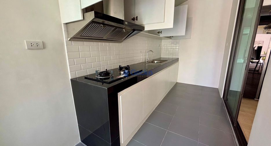 For rent 4 ベッドルーム house in Bang Lamung, Chonburi