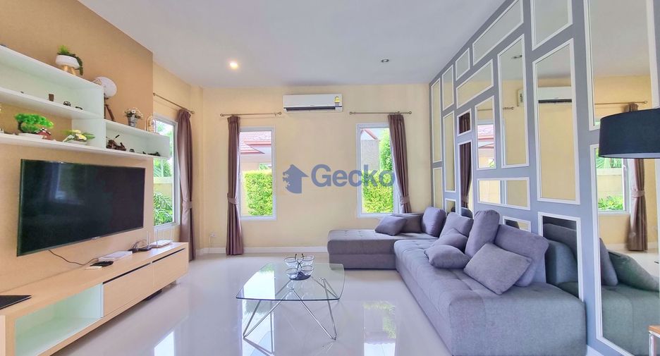 For rent 3 ベッドルーム house in Huay Yai, Pattaya