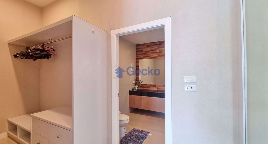For rent 3 ベッドルーム house in Huay Yai, Pattaya
