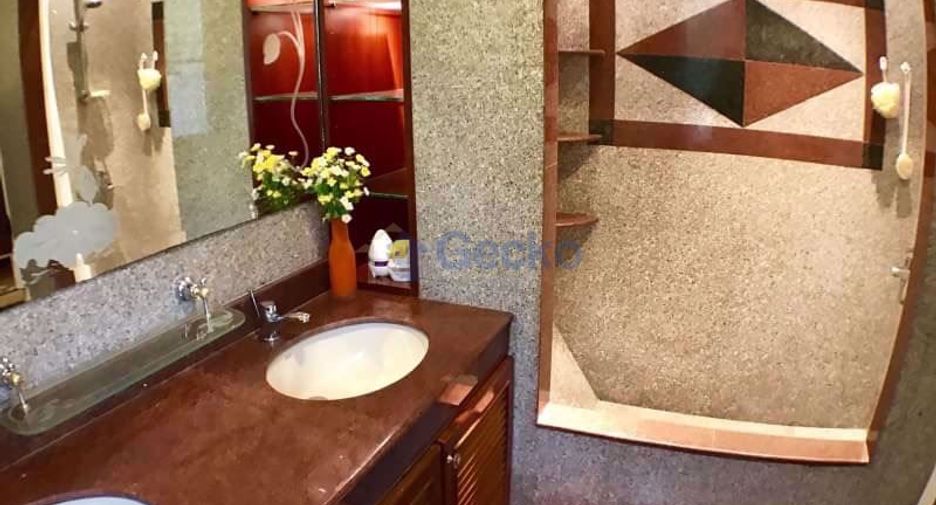 For rent 3 ベッドルーム house in Bang Lamung, Chonburi