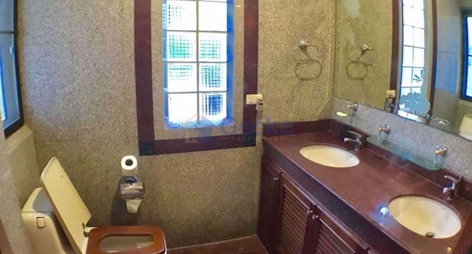 For rent 3 ベッドルーム house in Bang Lamung, Chonburi