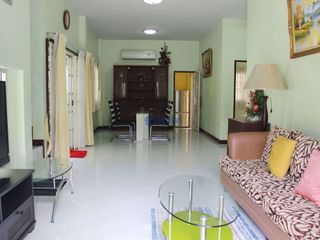 À louer 3 chambres maison à Bang Lamung, Chonburi