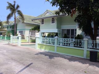 À louer 3 chambres maison à Bang Lamung, Chonburi