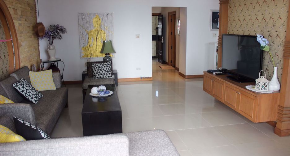 For rent and for sale 3 bedrooms condo in Bang Lamung, Chonburi