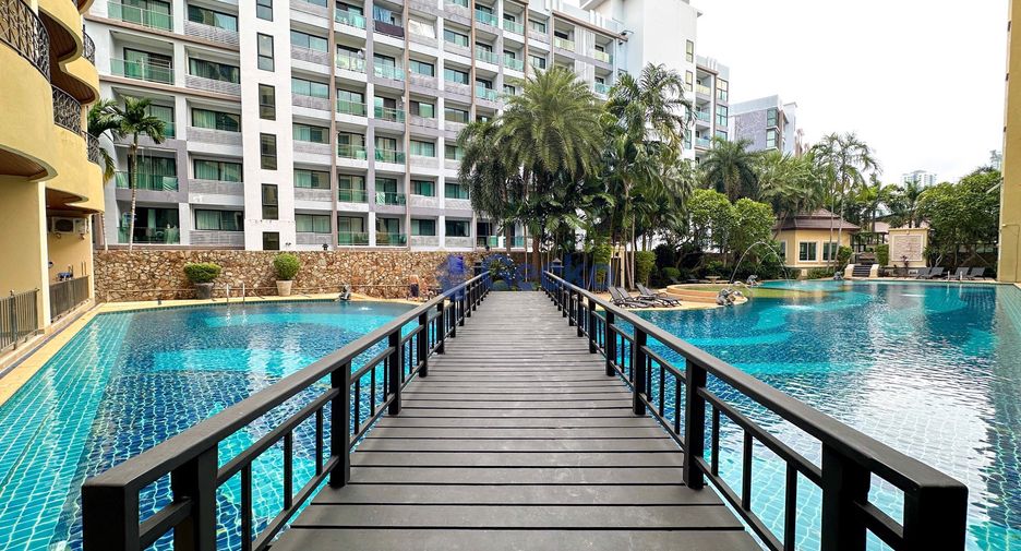 For rent 3 bedrooms condo in Jomtien, Pattaya