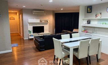 Wohnung zur Miete mit 3 Zimmer in Huai Khwang, Bangkok