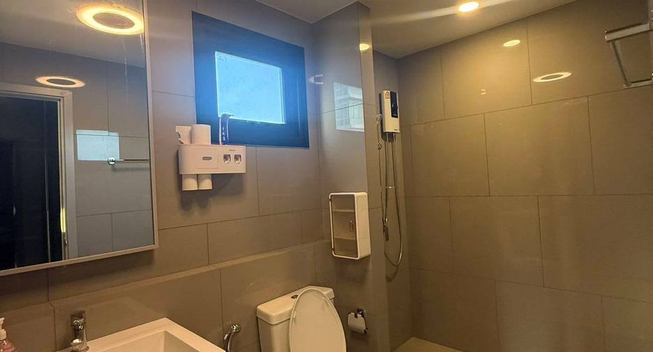 For rent 2 bedrooms condo in Bang Sue, Bangkok