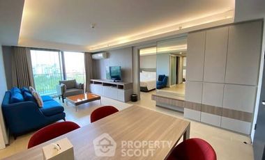 For rent 2 bedrooms apartment in Huai Khwang, Bangkok