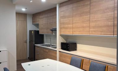 For rent 2 bedrooms condo in Phaya Thai, Bangkok