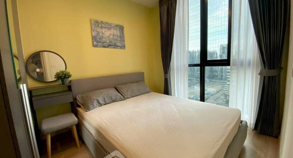 For rent 2 bedrooms condo in Huai Khwang, Bangkok