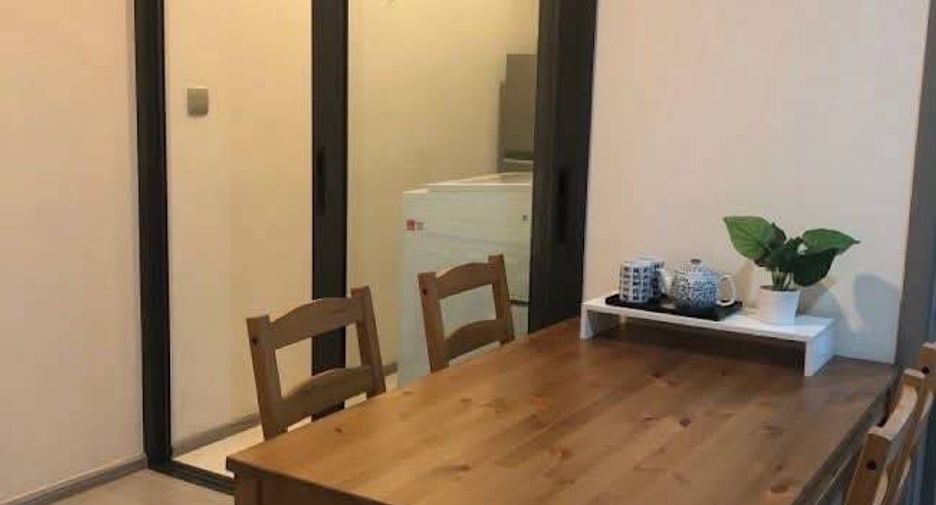 For rent 2 bedrooms condo in Huai Khwang, Bangkok