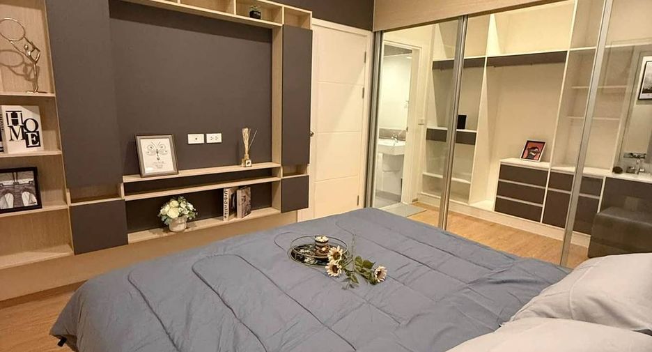 For rent 3 bedrooms townhouse in Prawet, Bangkok