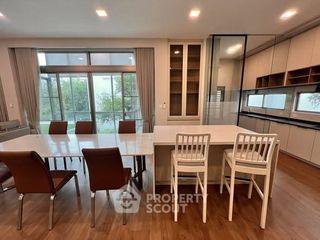For rent 3 bedrooms house in Saphan Sung, Bangkok