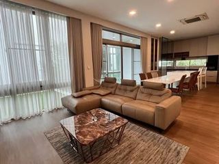 For rent 3 bedrooms house in Saphan Sung, Bangkok