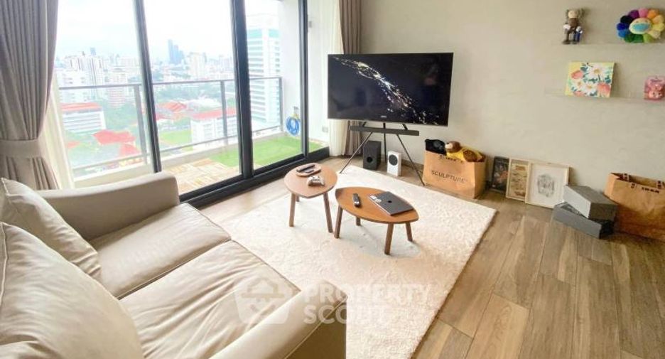 For rent 2 bedrooms condo in Watthana, Bangkok