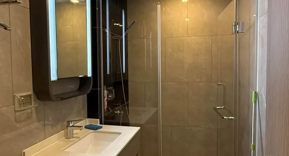 Condo en alquiler de 1 habitaciones en Huai Khwang, Bangkok