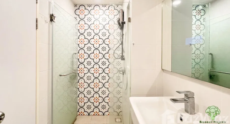 For rent 1 bed condo in Khan Na Yao, Bangkok