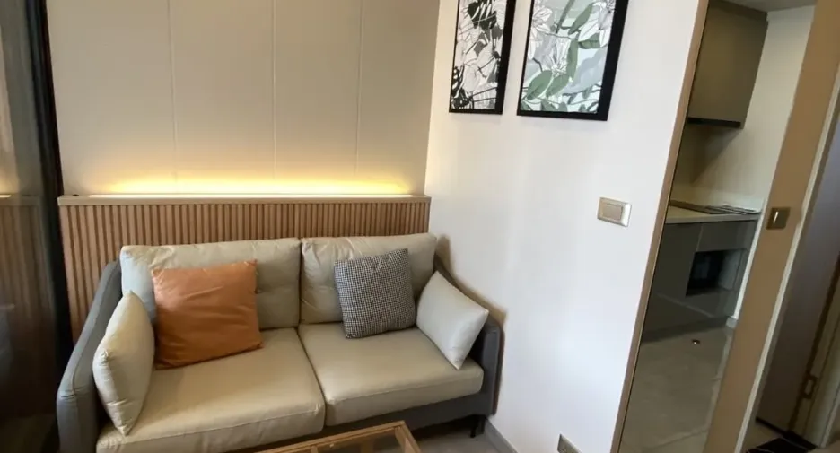 For rent 1 Beds condo in Huai Khwang, Bangkok