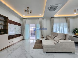 Haus zum Kauf mit 3 Zimmer in Bang Lamung, Chonburi
