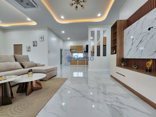 Haus zum Kauf mit 3 Zimmer in Bang Lamung, Chonburi