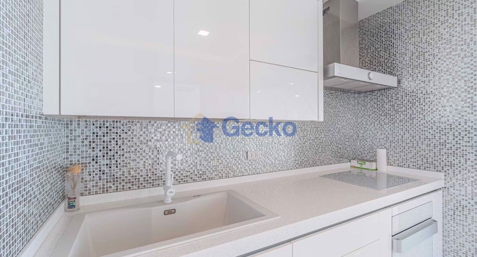 For sale 3 bedrooms condo in Bang Saray, Pattaya