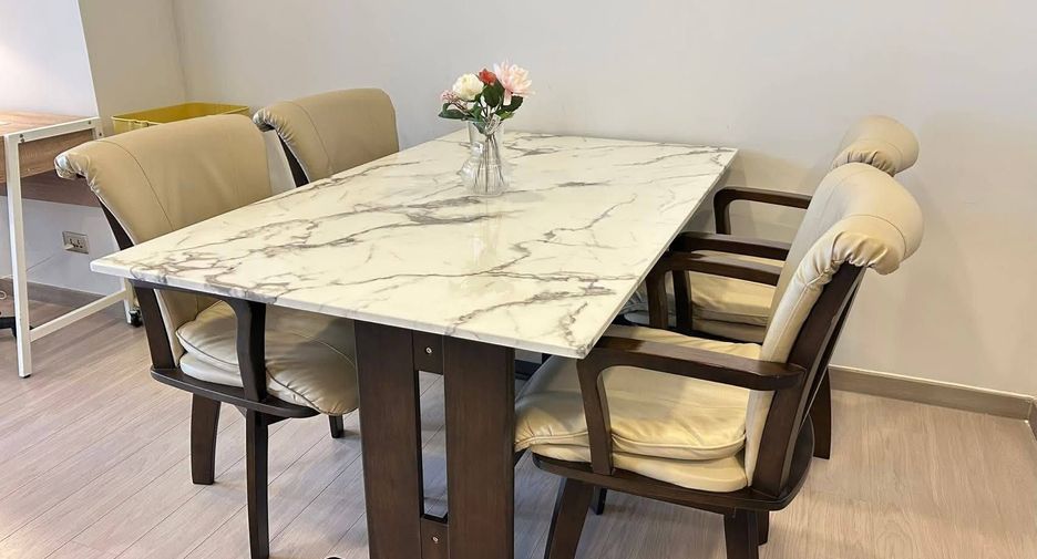 For rent 1 bed condo in Huai Khwang, Bangkok