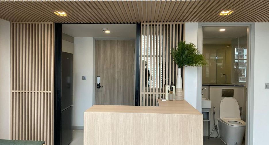 For rent and for sale 1 bed condo in Sathon, Bangkok