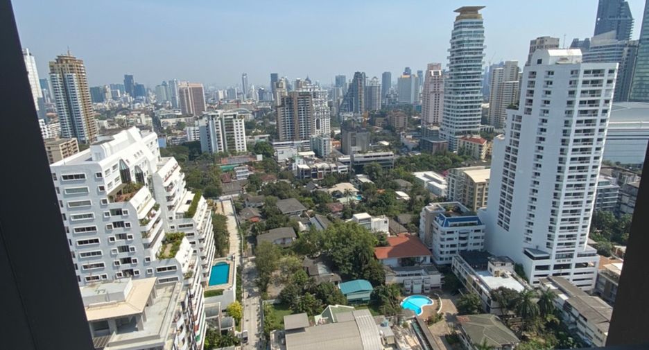 For rent 1 bed condo in Watthana, Bangkok