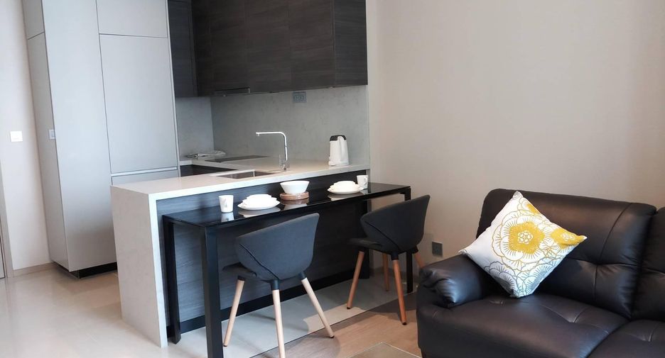 For rent and for sale 1 bed condo in Watthana, Bangkok