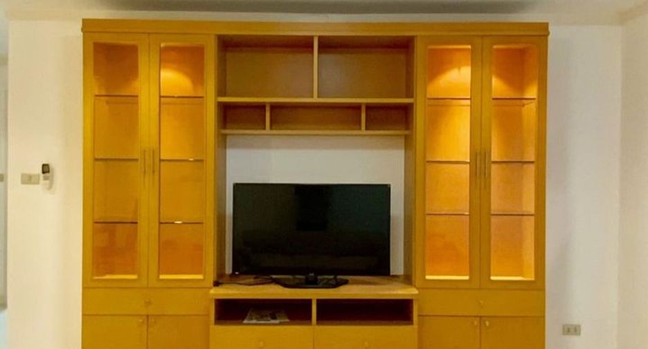 For rent and for sale 2 bedrooms condo in Watthana, Bangkok