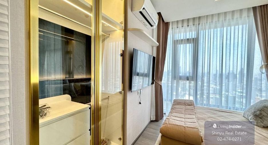 For rent 2 bedrooms condo in Ratchathewi, Bangkok