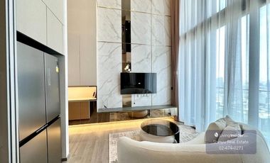 For rent 2 bedrooms condo in Ratchathewi, Bangkok