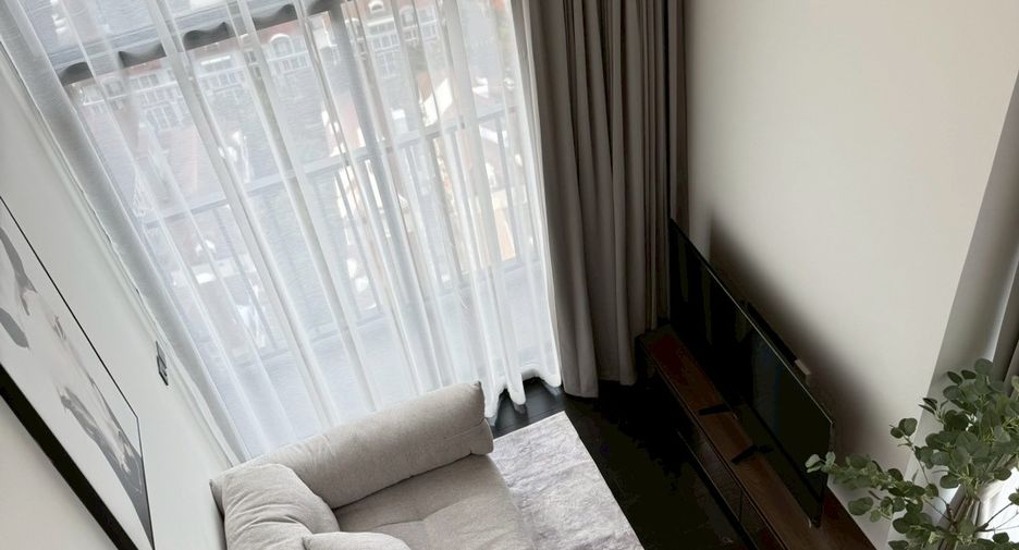 For rent 2 bedrooms condo in Watthana, Bangkok